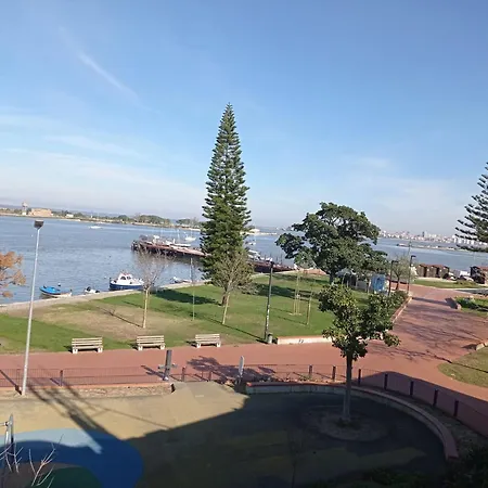 Yachting Bay Original * Seixal (Setubal)