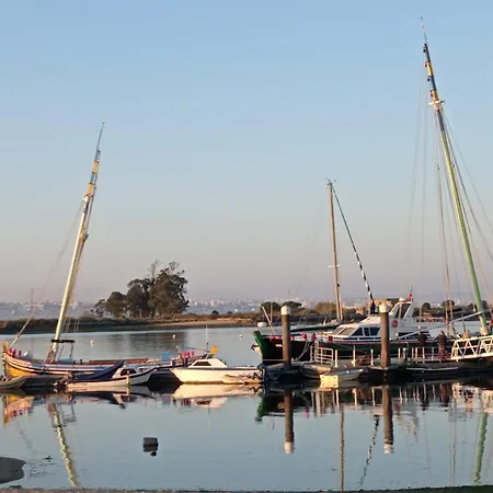Apartment Seixal Yachting Bay Original